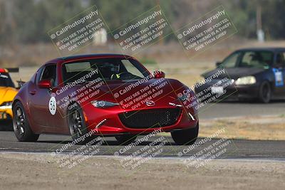 media/Sep-20-2025-Extreme Speed (Sat) [[1fcc23683c]]/Blue (Low Intermediate)/Session 1 (Sunset)/